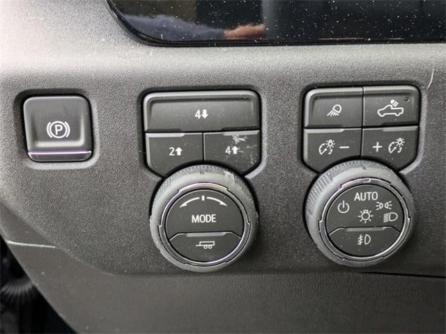 2026 Chevrolet Silverado 2500 HD Crew Cab Standard Box 4-Wheel Drive LT