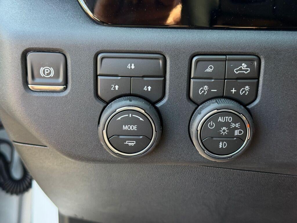 2026 Chevrolet Silverado 2500 HD Crew Cab Standard Box 4-Wheel Drive LT