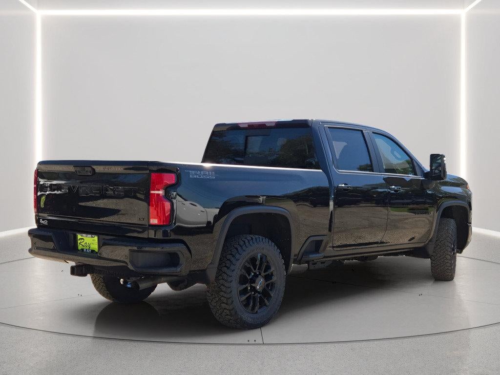 2026 Chevrolet Silverado 2500 HD Crew Cab Standard Box 4-Wheel Drive LT