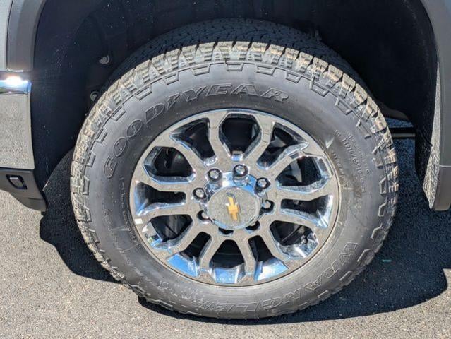 2026 Chevrolet Silverado 2500 HD Crew Cab Standard Box 4-Wheel Drive LTZ