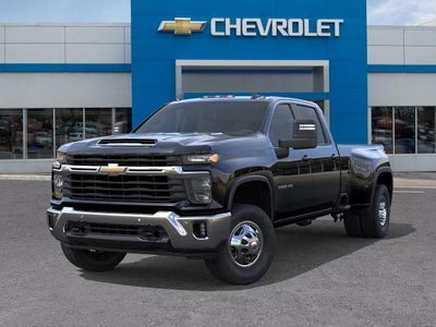 2026 Chevrolet Silverado 3500 HD Crew Cab Long Box 4-Wheel Drive LT