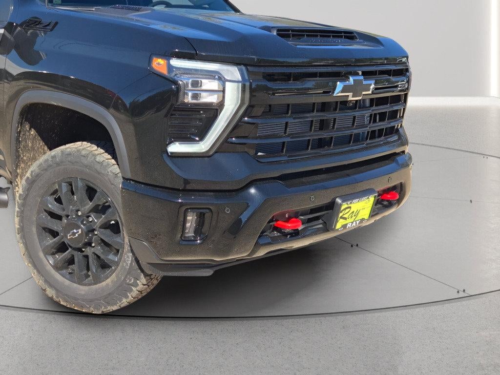 2026 Chevrolet Silverado 3500 HD Crew Cab Standard Box 4-Wheel Drive LTZ