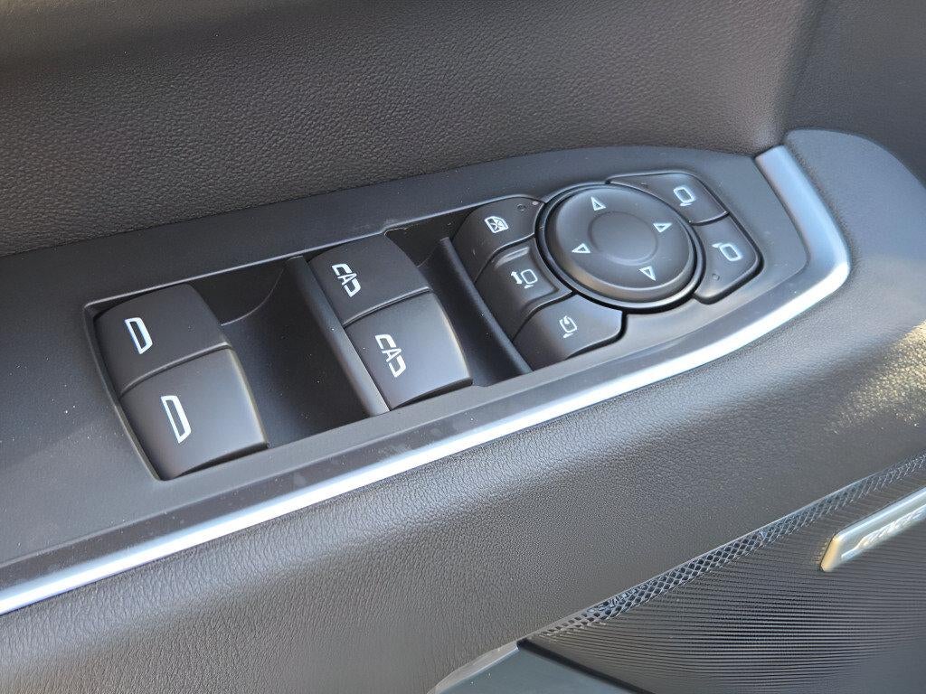 2026 Chevrolet Silverado 3500 HD Crew Cab Standard Box 4-Wheel Drive LTZ