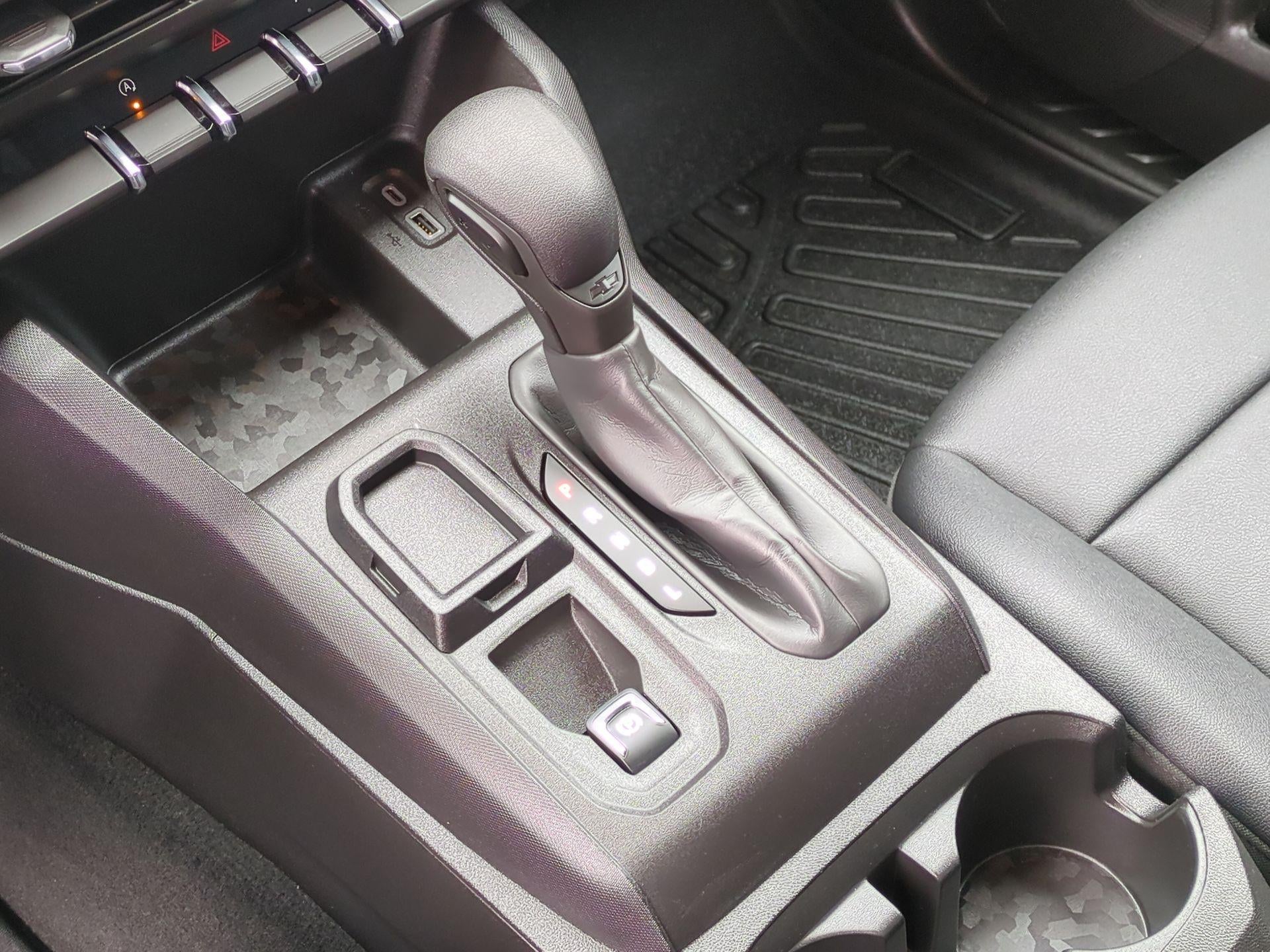 2024 Chevrolet Colorado WT