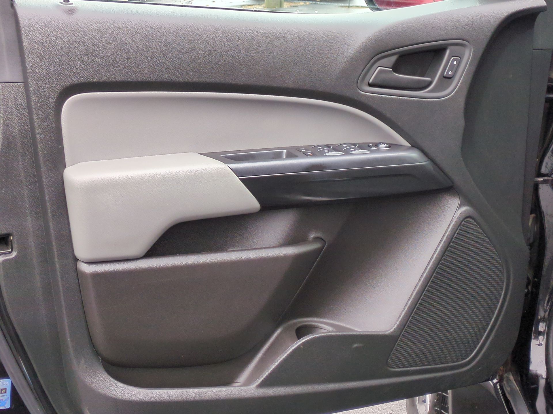 2022 Chevrolet Colorado WT Custom Special Edition