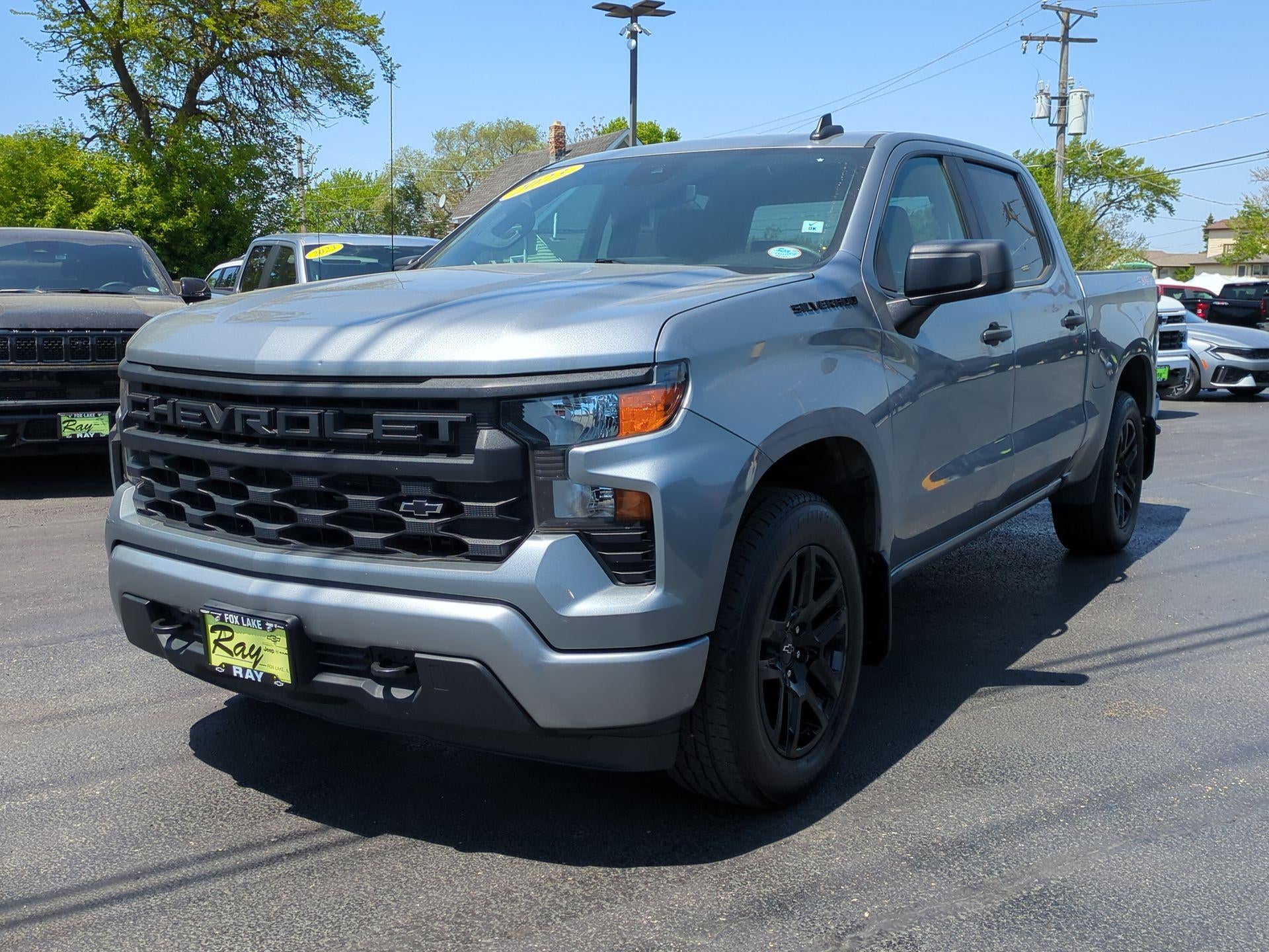 2023 Chevrolet Silverado 1500 Custom