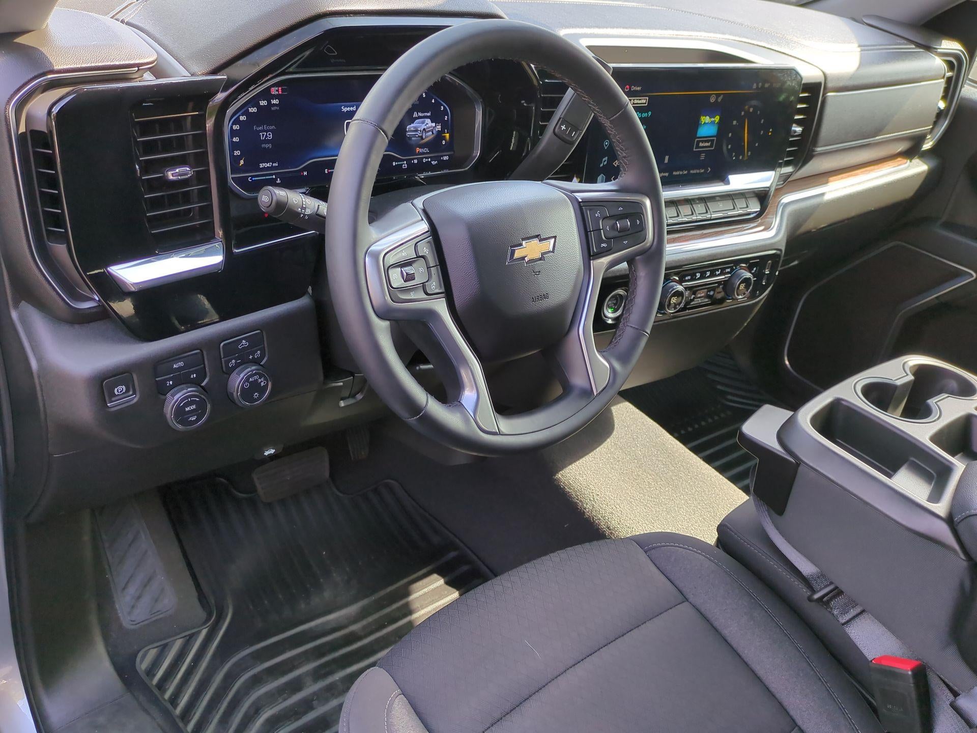 2024 Chevrolet Silverado 1500 LT (2FL)