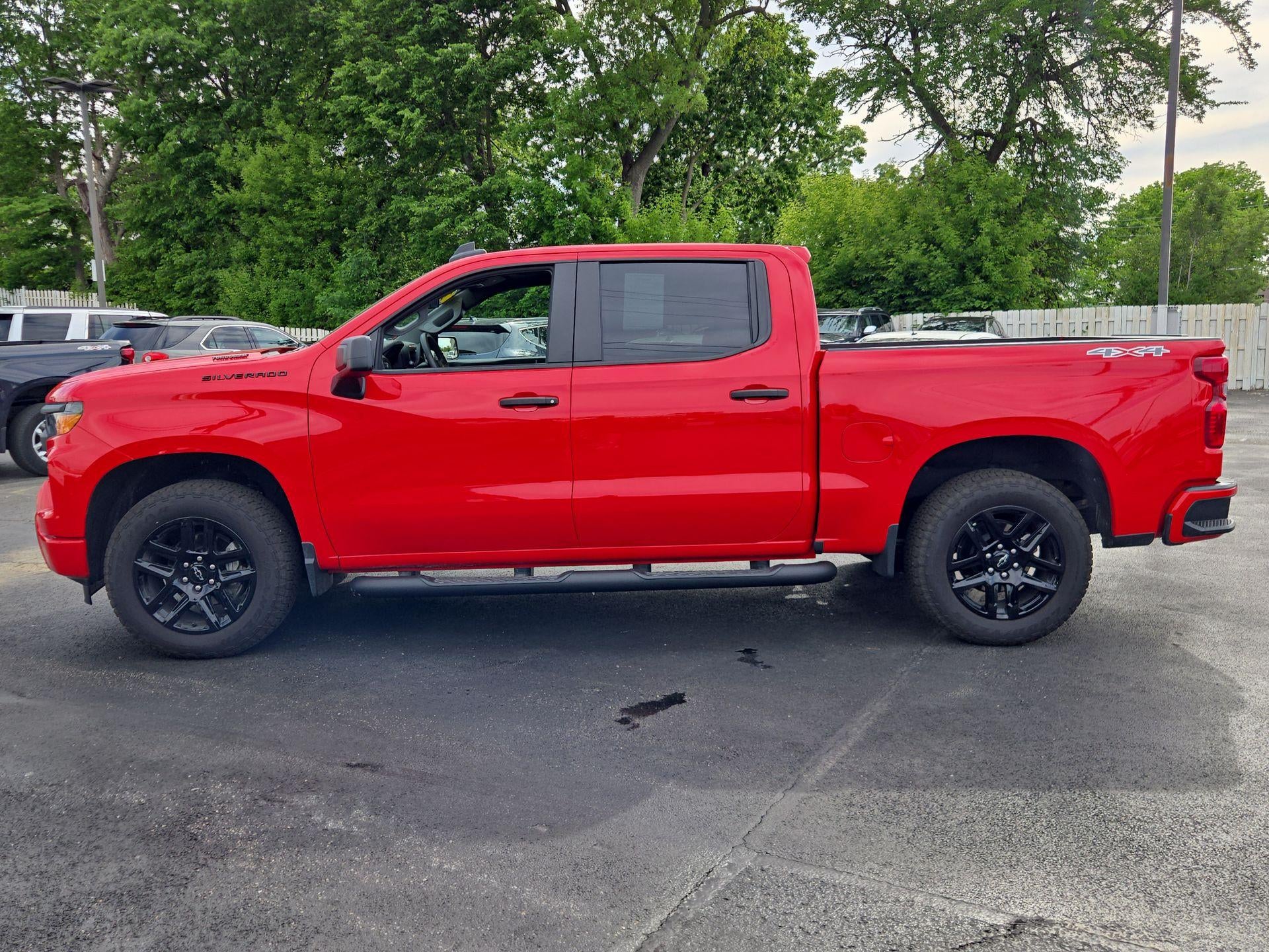 2025 Chevrolet Silverado 1500 Custom