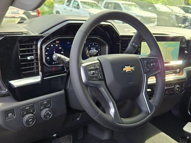 2026 Chevrolet Silverado 1500 Crew Cab Short Box 4-Wheel Drive LT 2FL