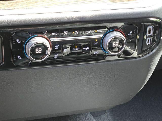 2026 Chevrolet Silverado 1500 Crew Cab Short Box 4-Wheel Drive LT 2FL