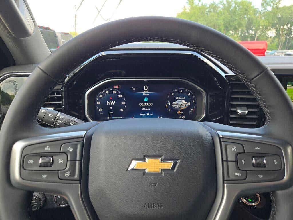 2026 Chevrolet Silverado 1500 Crew Cab Short Box 4-Wheel Drive LT 2FL