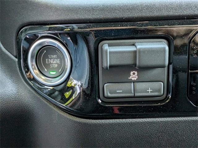 2026 Chevrolet Silverado 1500 Crew Cab Short Box 4-Wheel Drive LT 2FL