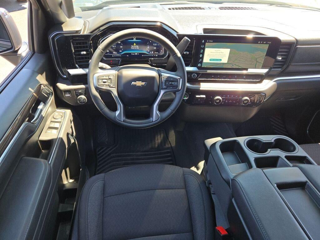 2025 Chevrolet Silverado 1500 LT (2FL)