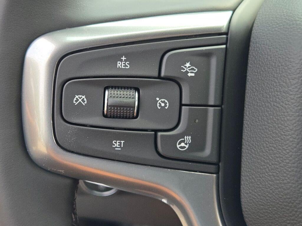 2026 Chevrolet Silverado 1500 Crew Cab Short Box 4-Wheel Drive LT 2FL