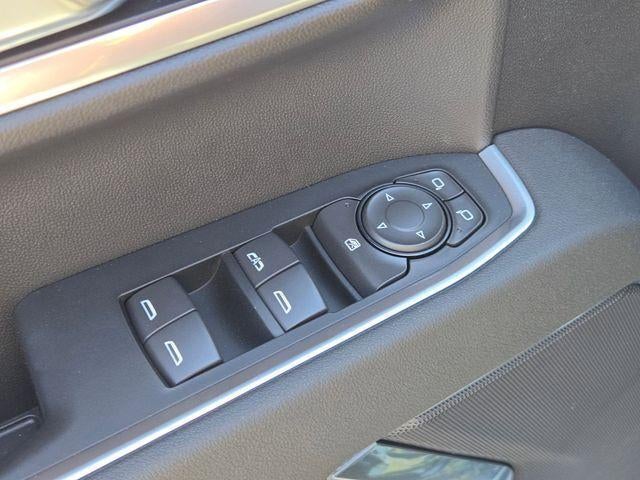 2026 Chevrolet Silverado 1500 Crew Cab Short Box 4-Wheel Drive LT 2FL