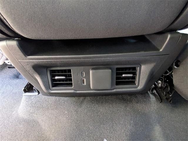 2026 Chevrolet Silverado 1500 Crew Cab Short Box 4-Wheel Drive LT 2FL