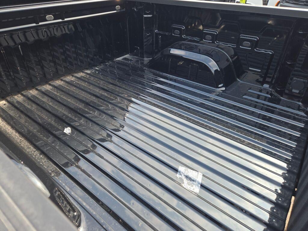 2026 Chevrolet Silverado 1500 Crew Cab Short Box 4-Wheel Drive LT 2FL