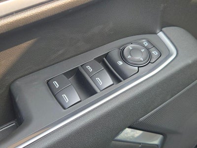 2026 Chevrolet Silverado 1500 Crew Cab Short Box 4-Wheel Drive LT 2FL