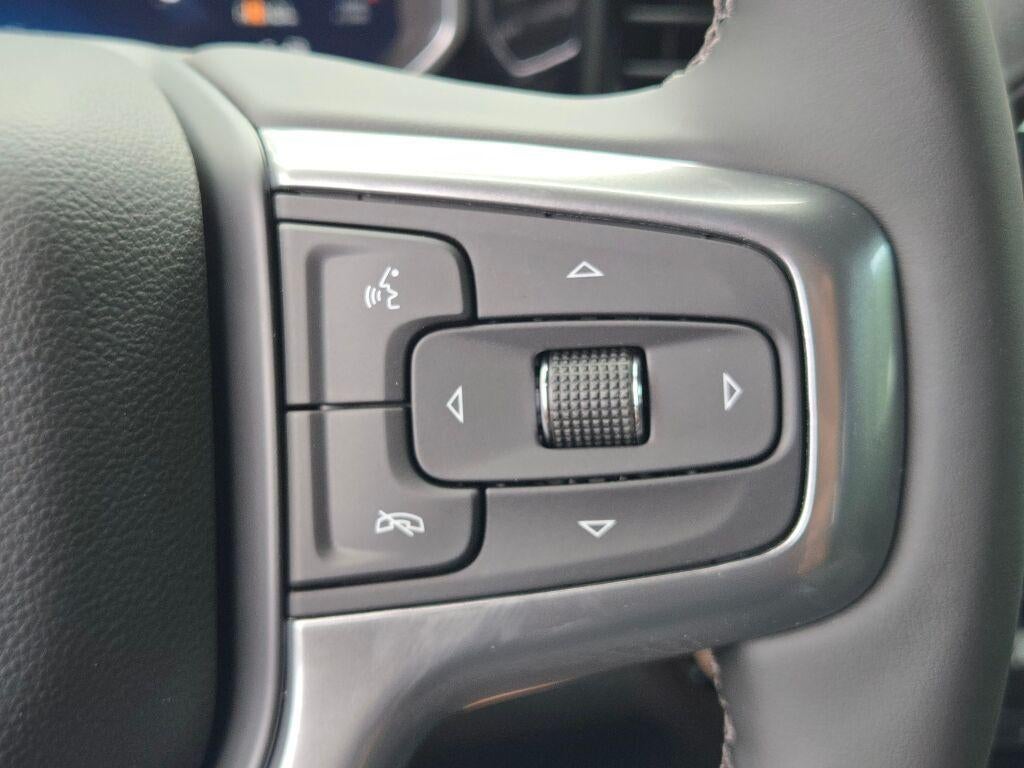 2026 Chevrolet Silverado 1500 Crew Cab Short Box 4-Wheel Drive LT 2FL