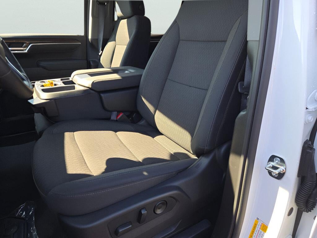 2026 Chevrolet Silverado 1500 Crew Cab Short Box 4-Wheel Drive LT 2FL