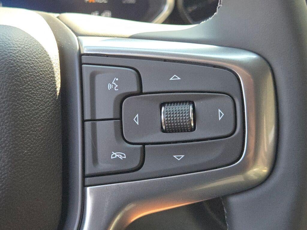 2026 Chevrolet Silverado 1500 Crew Cab Short Box 4-Wheel Drive RST