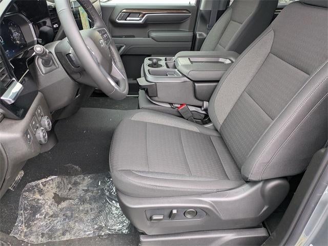 2026 Chevrolet Silverado 1500 Crew Cab Short Box 4-Wheel Drive RST