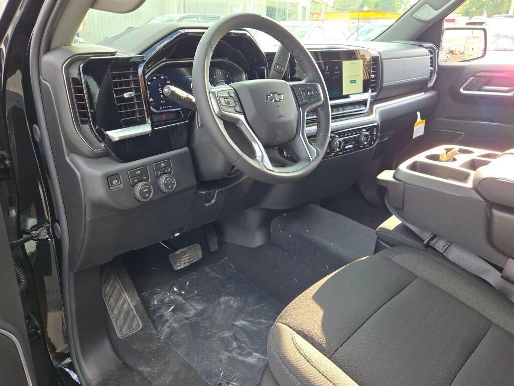 2026 Chevrolet Silverado 1500 Crew Cab Short Box 4-Wheel Drive RST