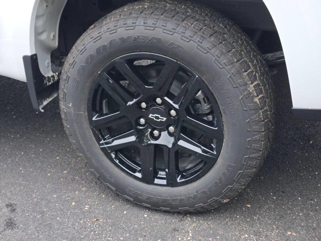 2026 Chevrolet Silverado 1500 Crew Cab Short Box 4-Wheel Drive RST