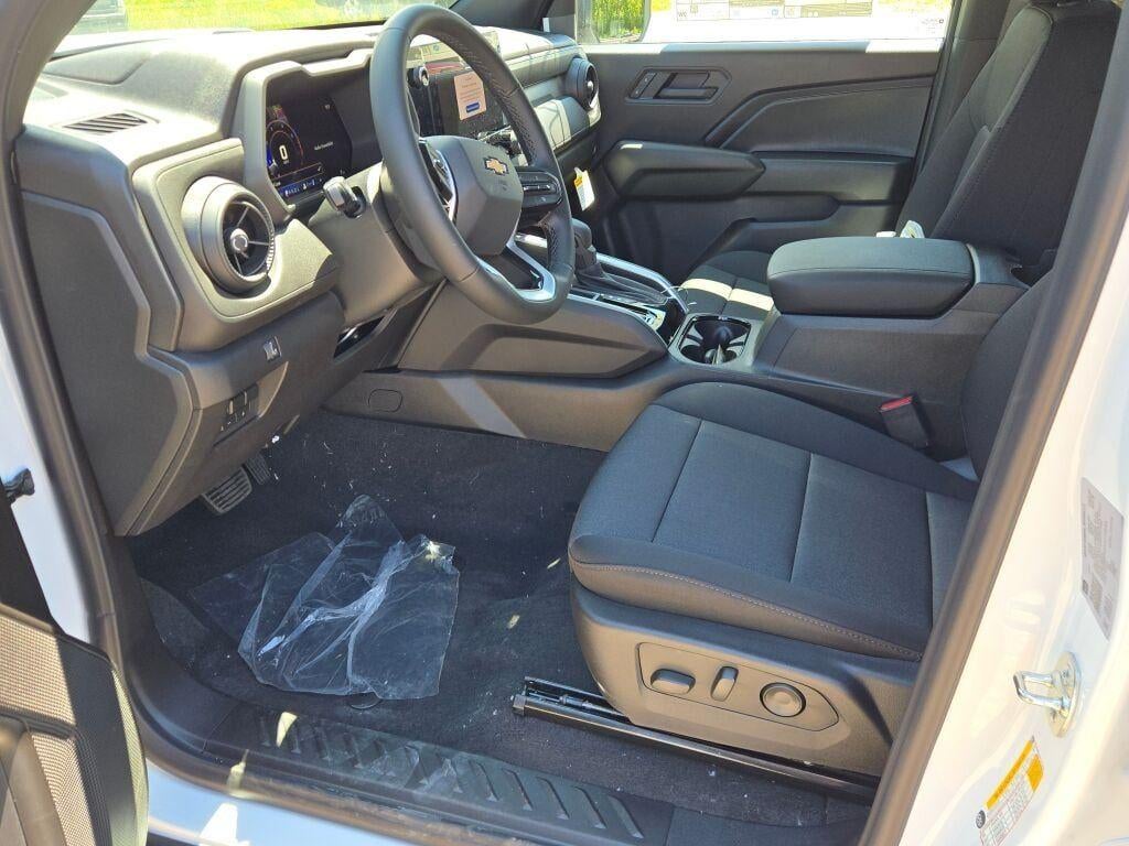 2026 Chevrolet Colorado Crew Cab Short Box 2-Wheel Drive Work Truck