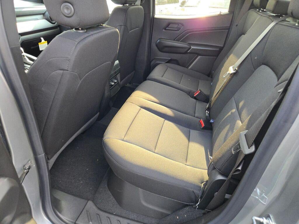 2026 Chevrolet Colorado Crew Cab Short Box 4-Wheel Drive Work Truck