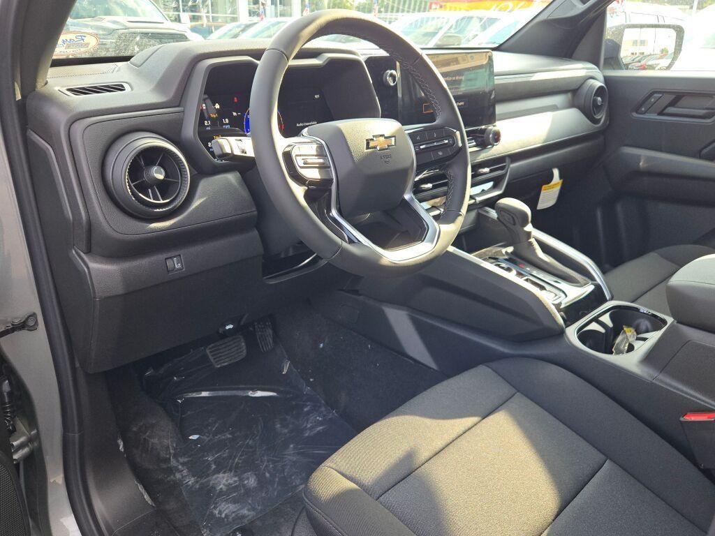 2026 Chevrolet Colorado Crew Cab Short Box 4-Wheel Drive Work Truck