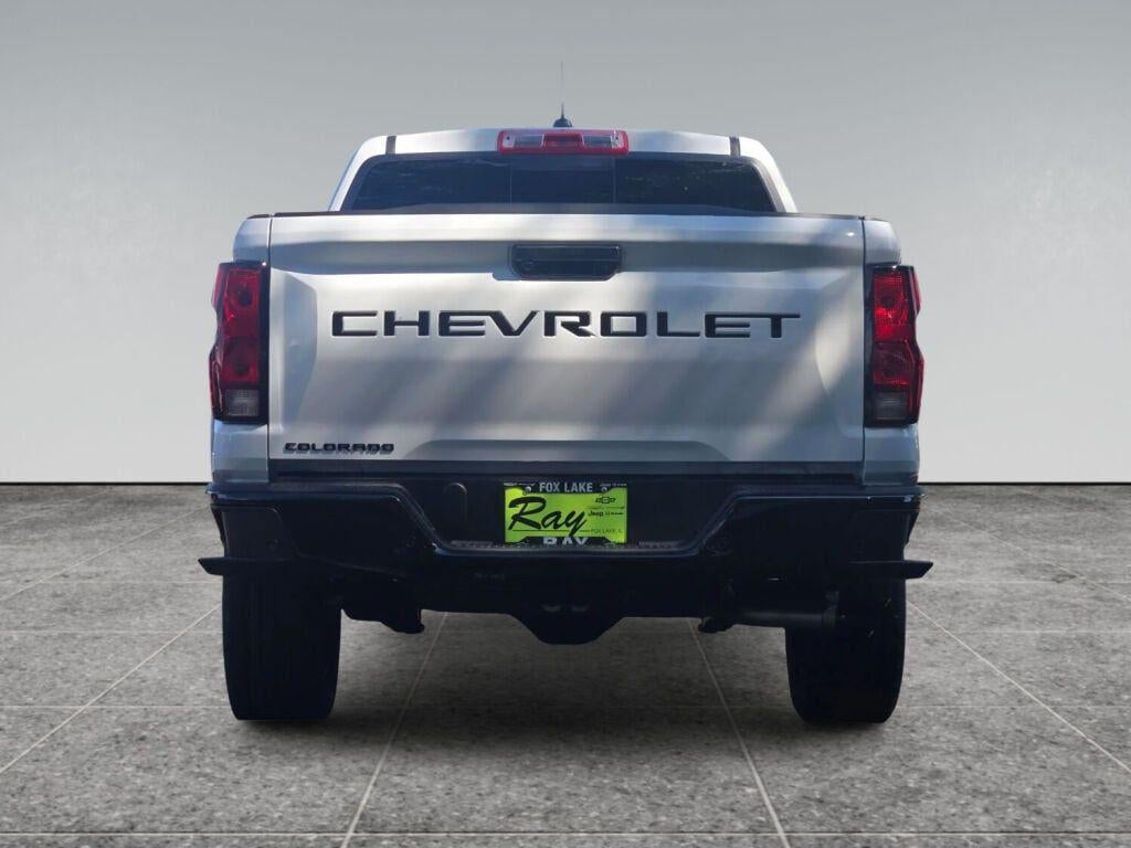 2026 Chevrolet Colorado Crew Cab Short Box 4-Wheel Drive Work Truck