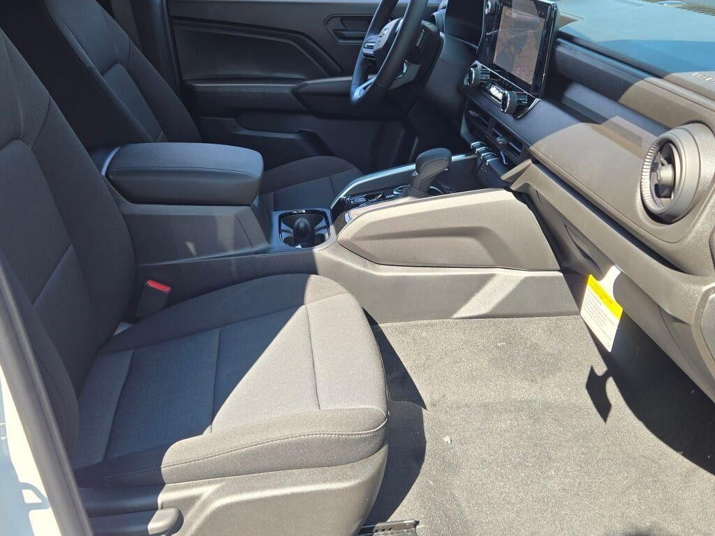 2026 Chevrolet Colorado Crew Cab Short Box 4-Wheel Drive Work Truck