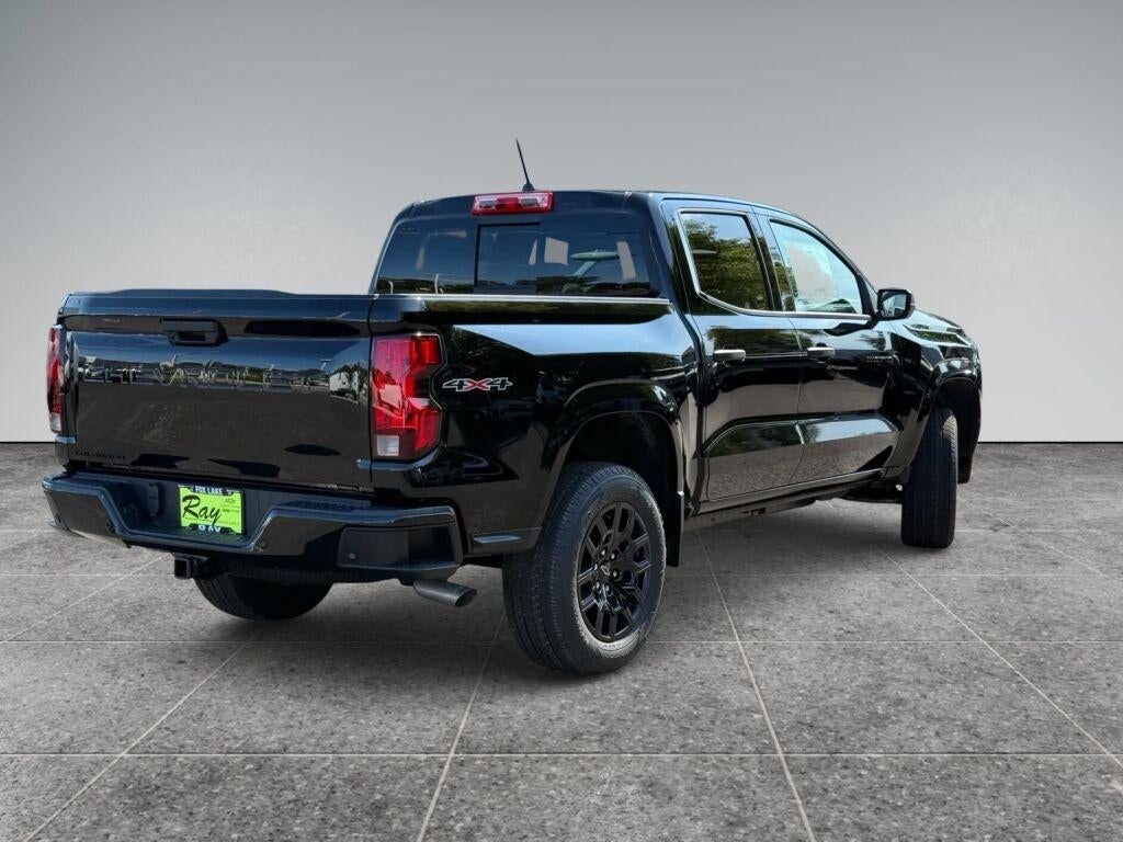 2026 Chevrolet Colorado Crew Cab Short Box 4-Wheel Drive Work Truck