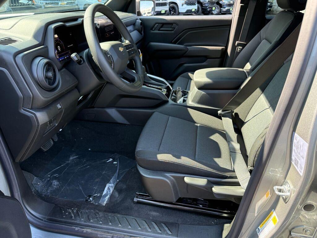 2026 Chevrolet Colorado Crew Cab Short Box 4-Wheel Drive Work Truck