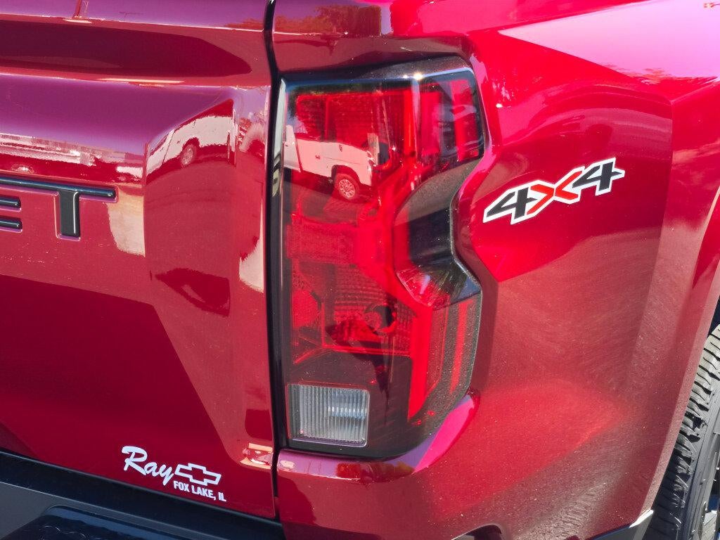 2026 Chevrolet Colorado Crew Cab Short Box 4-Wheel Drive Work Truck
