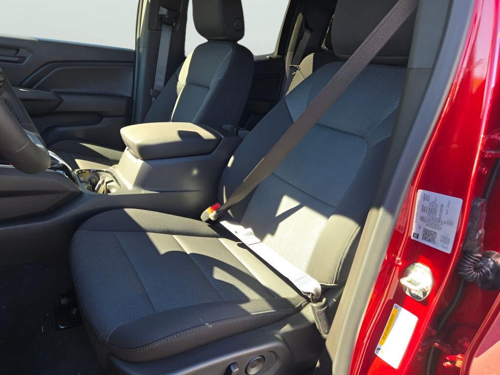2026 Chevrolet Colorado Crew Cab Short Box 4-Wheel Drive Work Truck