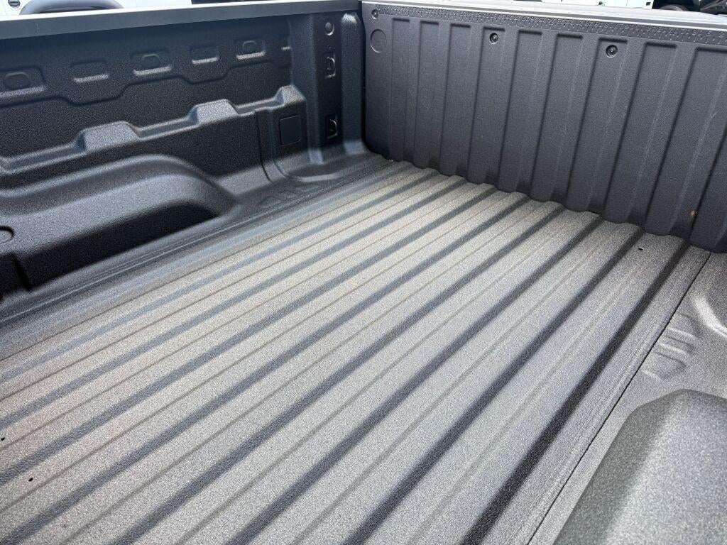 2026 Chevrolet Colorado Crew Cab Short Box 4-Wheel Drive Work Truck