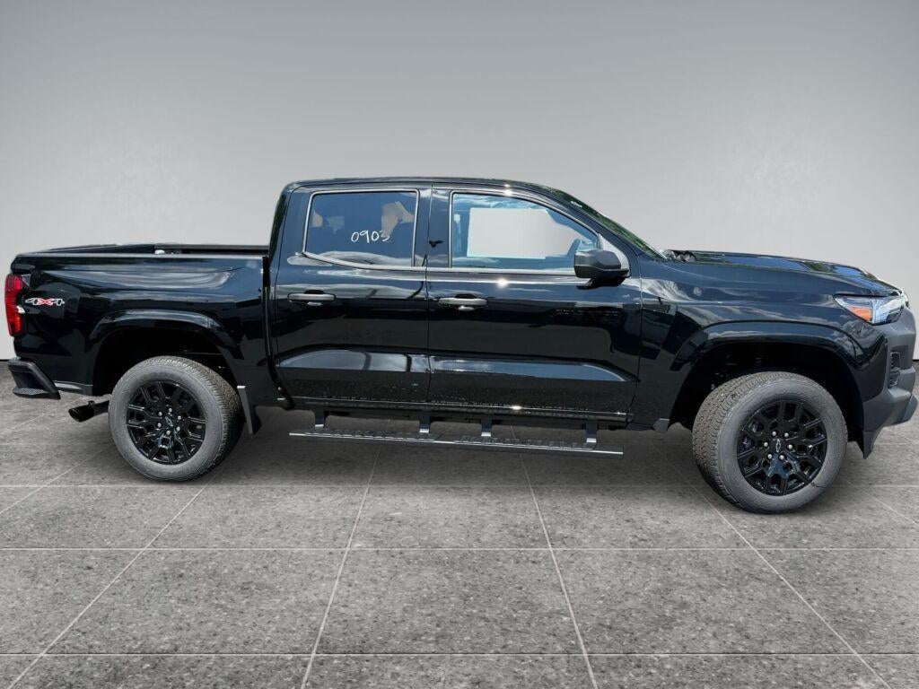 2026 Chevrolet Colorado Crew Cab Short Box 4-Wheel Drive Work Truck