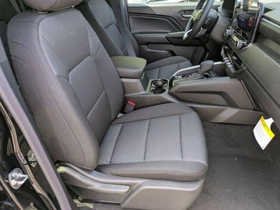 2026 Chevrolet Colorado Crew Cab Short Box 4-Wheel Drive Work Truck