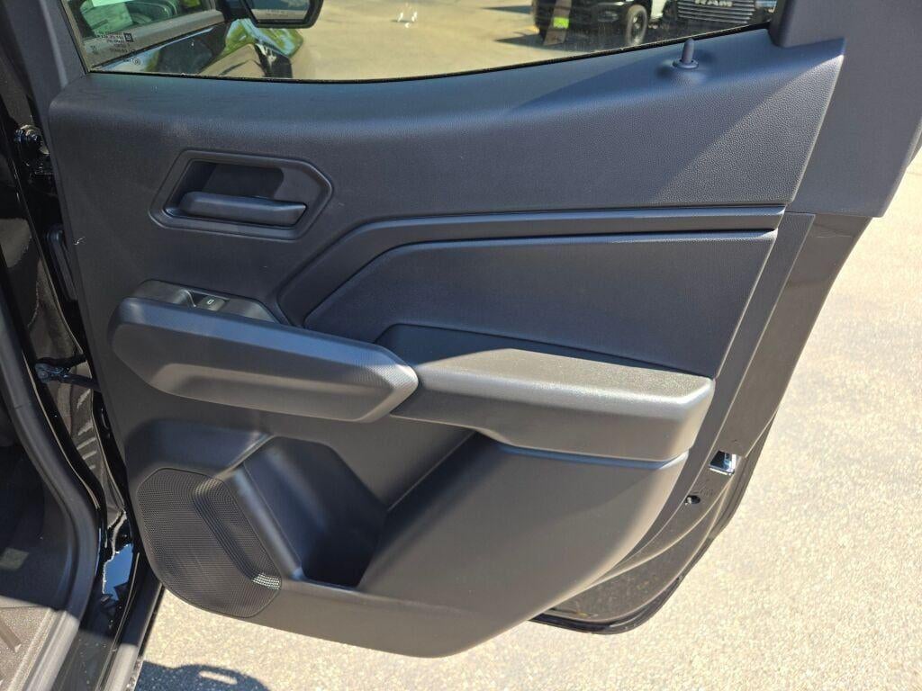 2026 Chevrolet Colorado Crew Cab Short Box 4-Wheel Drive Work Truck