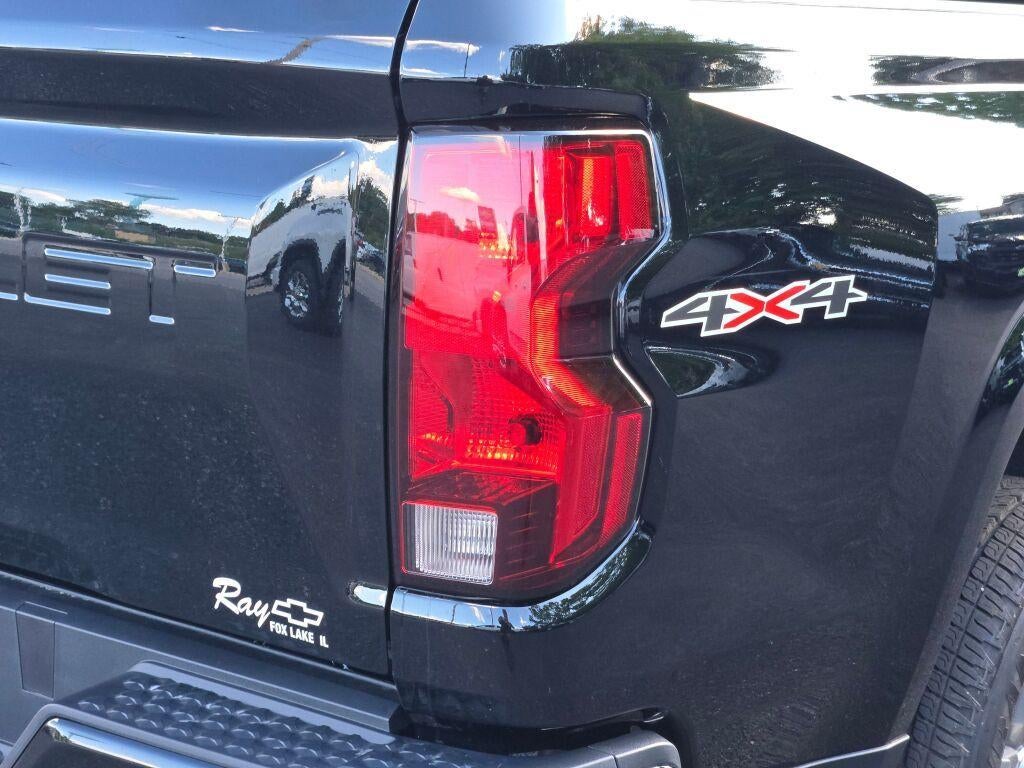 2026 Chevrolet Colorado Crew Cab Short Box 4-Wheel Drive LT