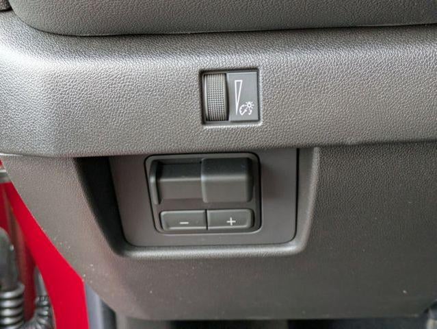 2026 Chevrolet Colorado Crew Cab Short Box 4-Wheel Drive LT