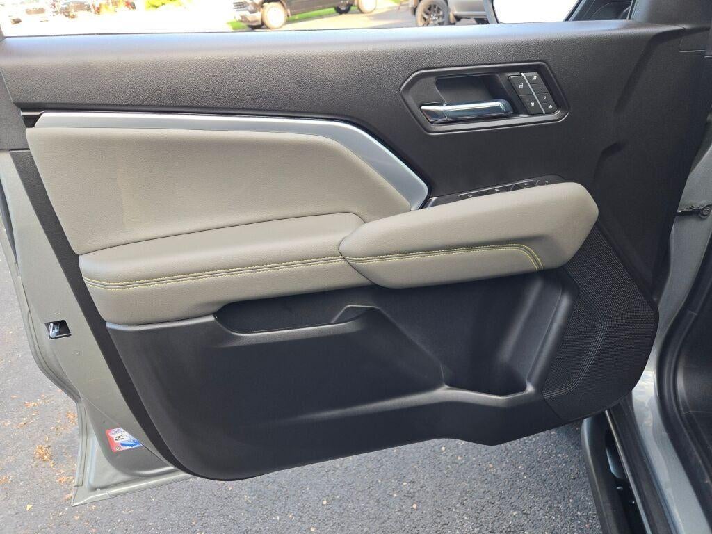 2026 Chevrolet Colorado Crew Cab Short Box 4-Wheel Drive ZR2