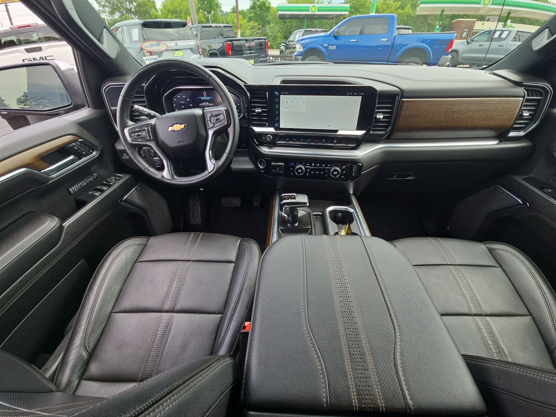 2023 Chevrolet Silverado 1500 High Country