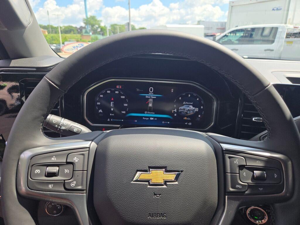 2026 Chevrolet Silverado 1500 Crew Cab Short Box 4-Wheel Drive LT 1LT