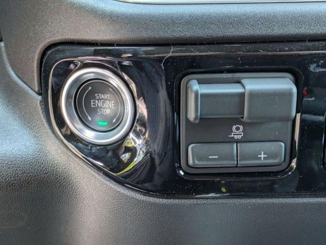 2026 Chevrolet Silverado 1500 Crew Cab Short Box 4-Wheel Drive LT 1LT