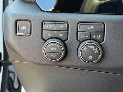 2026 Chevrolet Silverado 1500 Crew Cab Short Box 4-Wheel Drive LT 1LT