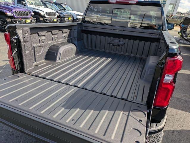 2026 Chevrolet Silverado 1500 Crew Cab Short Box 4-Wheel Drive RST