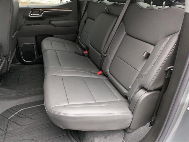 2026 Chevrolet Silverado 1500 Crew Cab Short Box 4-Wheel Drive RST